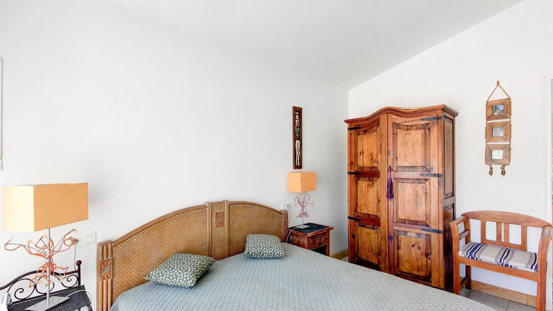 Lush Apartment With View Roses Spain